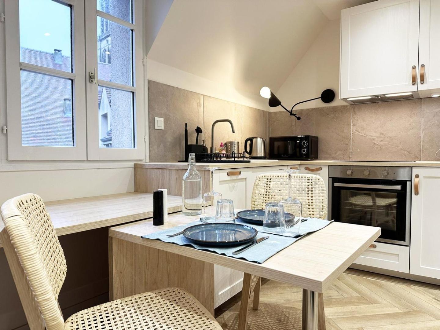 L'eveil De - Duplex - Parking Included Apartment